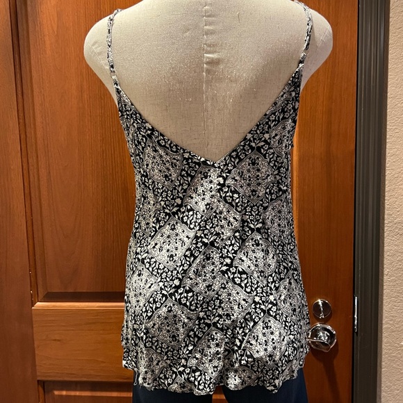 LOVESTITCH Tank 💖 EUC 💖 RARE - Picture 4 of 5